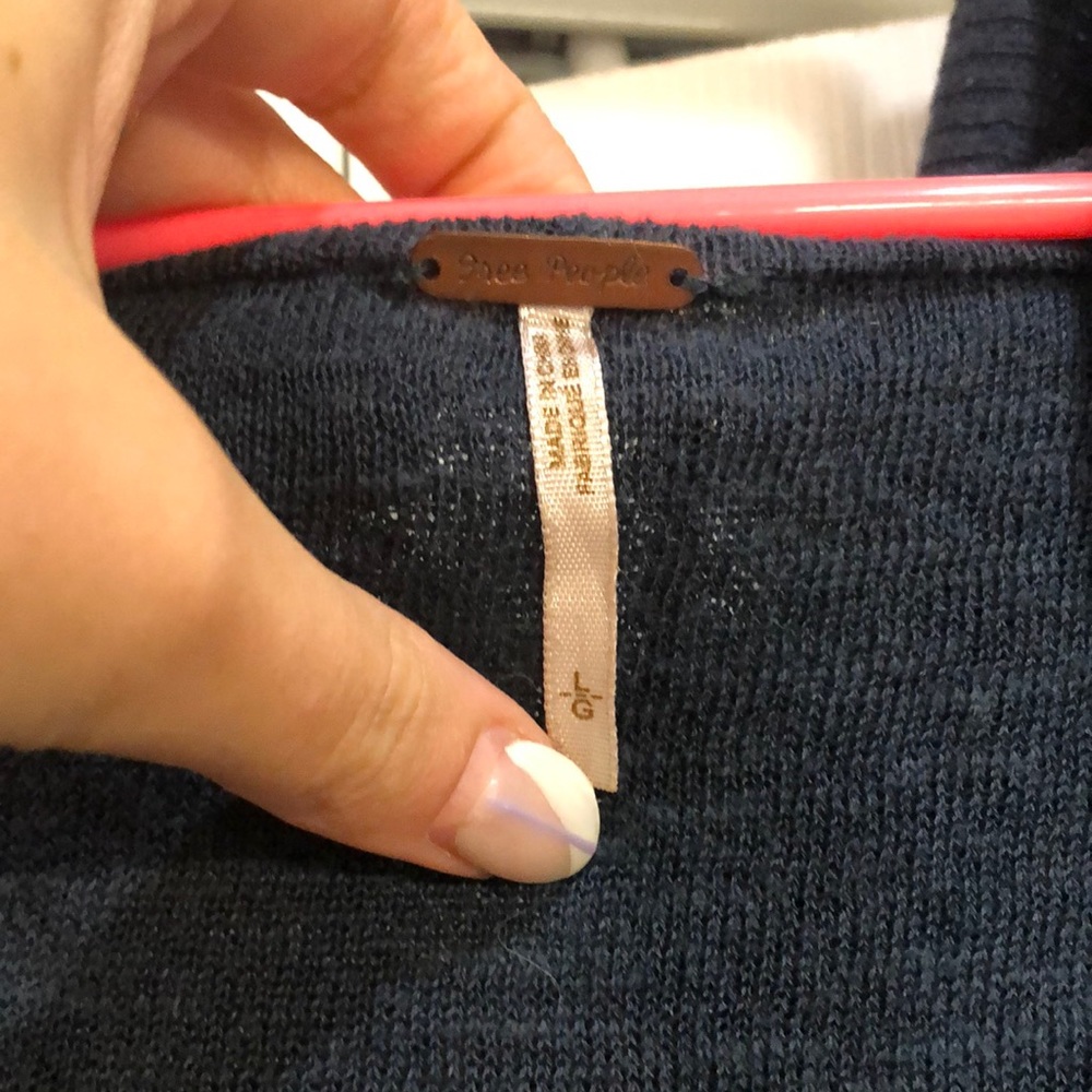Cardigan - Picture 3 of 3